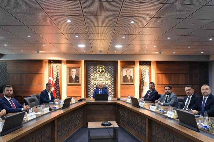 Ak Parti Yerel Yönetimler Başkanı Balıkesir’de