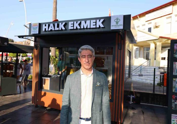 Marmaris’te Halk Ekmek Büfesi Açıldı