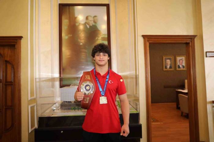 Dünya Şampiyonunun Yeni Hedefi