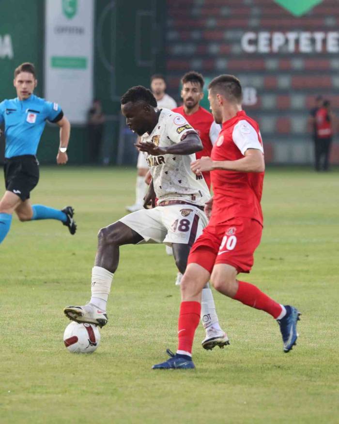 Göztepe, Gol Atamayan 5 Takım Arasında