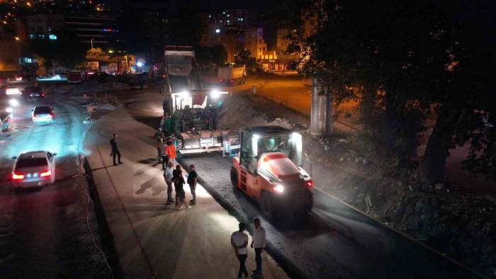 Akıllı Kavşak Düzenlemesinde Asfalt Çalışması Başladı