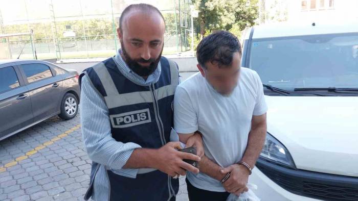 Otomobilin Çarptığı Yaya Hayatını Kaybetti