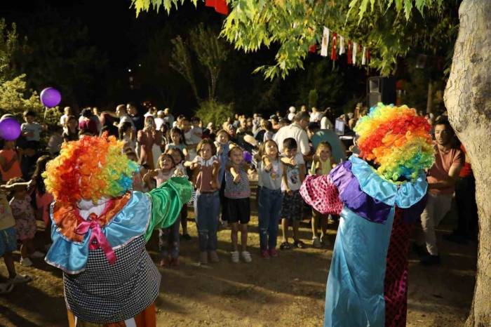 Başkan Zeybek Mahalle Buluşmalarını Devam Ediyor