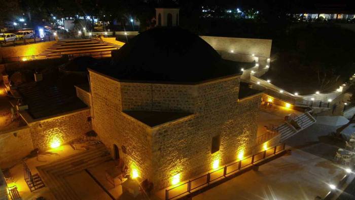 Atıl Durumdaydı, 400 Yıllık Hamamdaki Değişime Vatandaş Bile İnanmadı