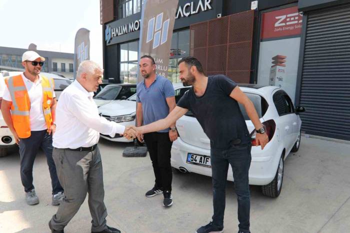 Erenler’de 8 Sokak Daha Yenilendi