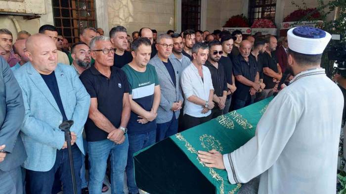 Silahlı Saldırıda Ölen Eski Mhp İlçe Başkanı Kaçmaz Son Yolculuğuna Uğurlandı