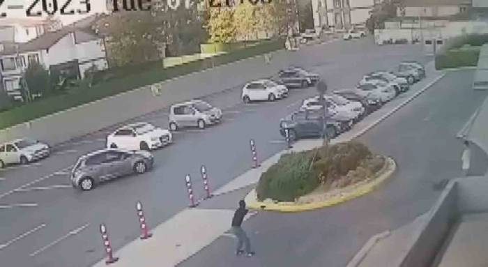 Kartal’da Rezidans Otoparkında Husumetlisine Kurşun Yağdırdı