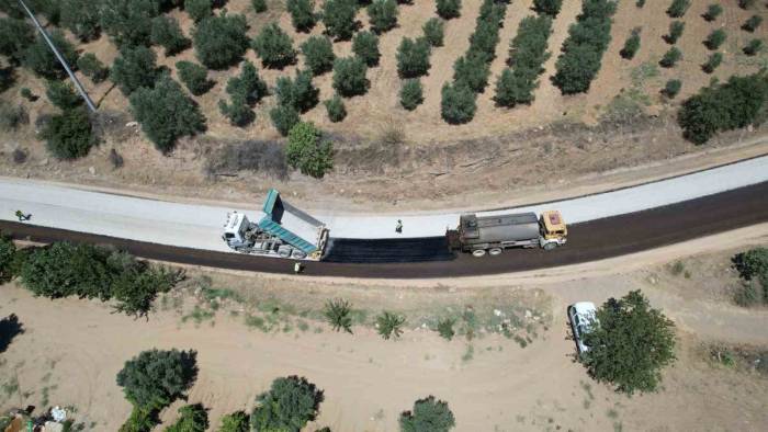 Manisa’da 500 Kilometrelik Yol Ağı Asfaltlandı