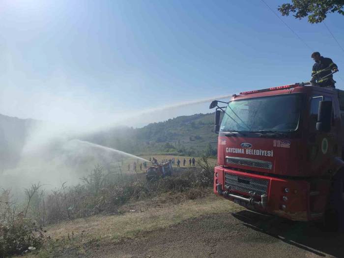 Zonguldak’taki Örtü Altı Yangını Ormanlık Alana Sıçramadan Söndürüldü