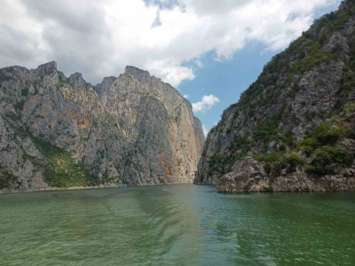 Prof. Dr. Demir: “1 Milyara Yakın Kişi Su Kıtlığı Sebebiyle Yaşadıkları Yeri Terk Etmek Zorunda Kalabilir”