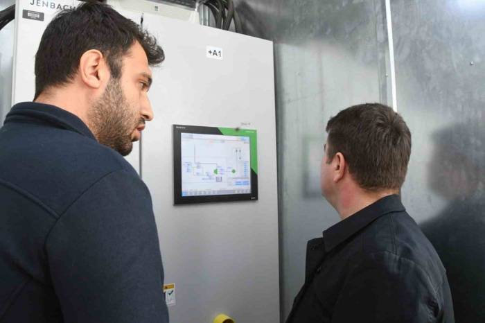 Aksaray Belediyesi Çöpleri Hem Bertaraf Ediyor Hem De Ekonomiye Kazandırıyor