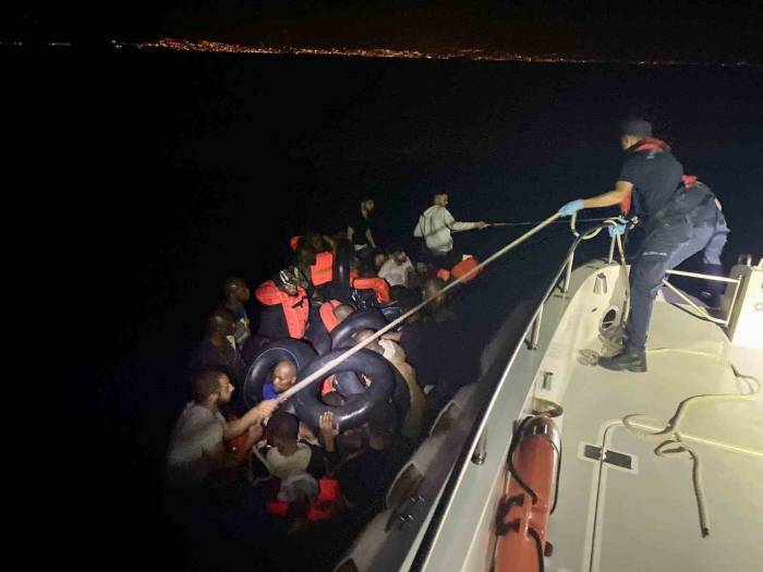 Aydın’da 37 Düzensiz Göçmen Yakalandı, 39’u Kurtarıldı