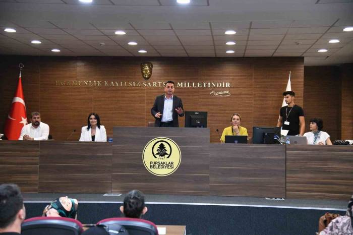 İş Arayan Vatandaşların Umudu Pursaklar Belediyesi