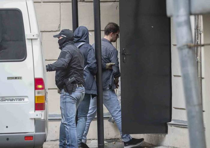 Rusya’da Abd’li Gazeteci Gershkovich’in Tutukluluk Süresi Uzatıldı
