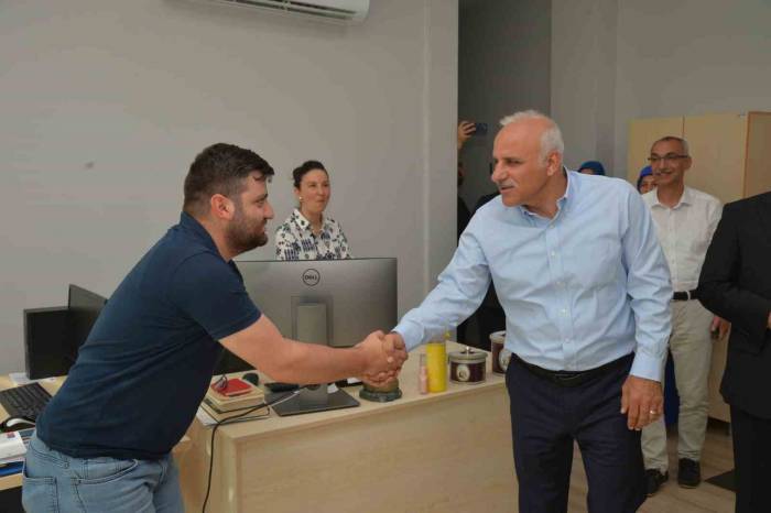 Trabzon Büyükşehir Belediyesi Sosyal Belediyecilikte De Örnek Oluyor