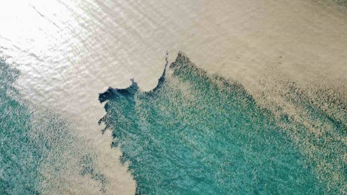 Suların Çekilmesiyle Van Gölü Sahilleri Bataklığa Dönüştü