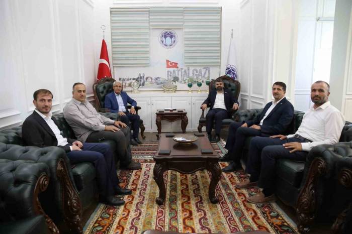 Güder, “Şehrimizi Ayağa Kaldırırken Yatırımlarımızı Da Sürdürdük”