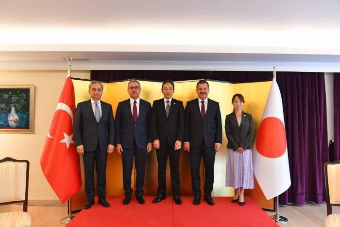 Başkan Yılmaz’ın Deprem Mesaisi