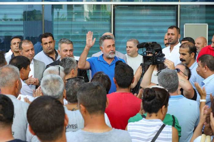 Bayraklı Belediyesinde En Düşük Maaş 22 Bin 466 Tl Oldu