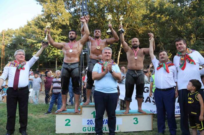 Pehlivanlar Kayapa’da Kol Bağladı