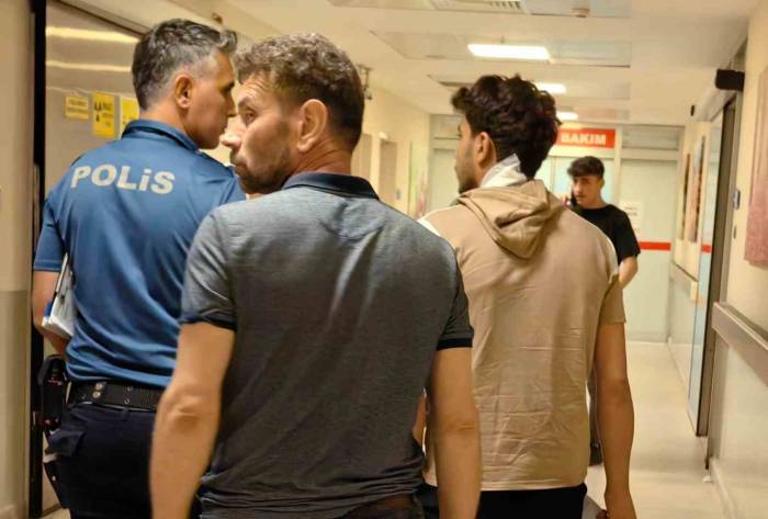 Bursa’da Bıçaklı Kavga: 1 Yaralı
