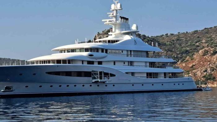 Milyarder Yatları Marmaris Koylarına Demir Atmaya Devam Ediyor