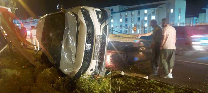 Erzurum’daki Trafik Kazasında Faciadan Dönüldü