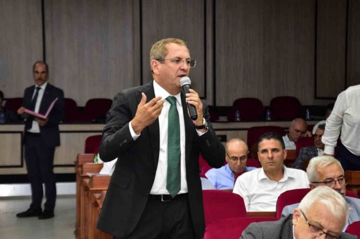 Mesut Ergin, Büyükşehir Meclisinde Kükredi; “Yeter Artık Çözüm Bulun”