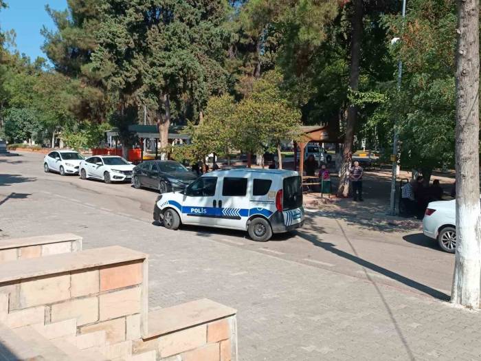 Tartıştığı Kadın Tarafından Bıçaklanan Şahıs Hayatını Kaybetti