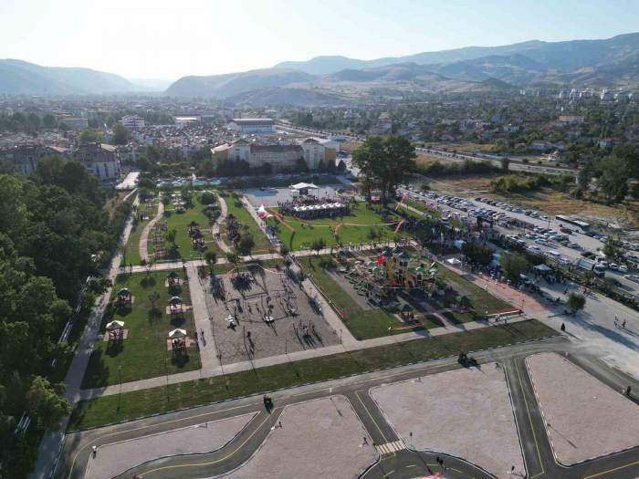 Tokat’tın En Büyük Millet Bahçesi Açıldı