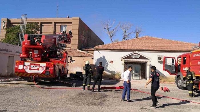 Aksaray’da Dinlenme Tesisi Otelinde Yangın: 3 Çalışan Dumandan Zehirlendi