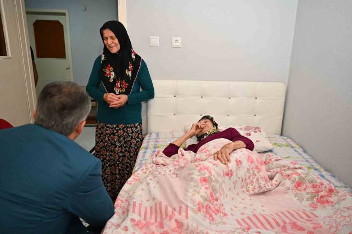 Asırlık Çınardan Hayır Duası