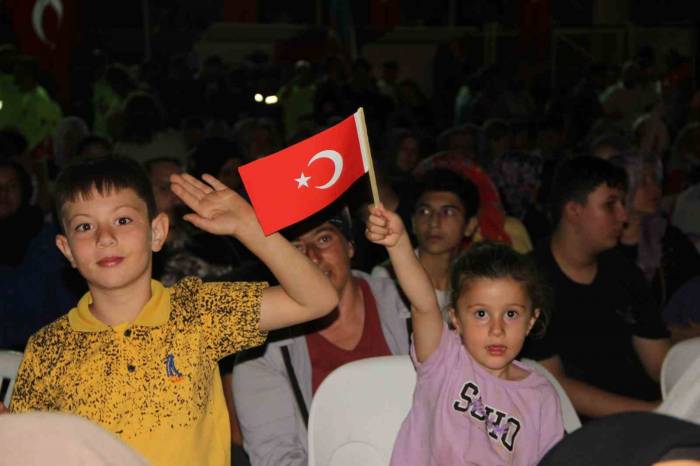 Yılmaz: “Sınırlarımızı Kuşatmak İçin Kurulan Senaryoları Büyük Taarruz’daki O Kararlılıkla Yırtıp Attık”