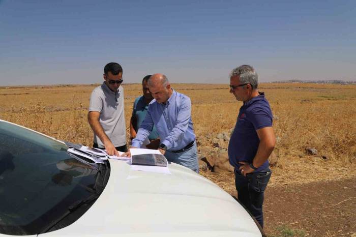 Diyarbakır’da Depremzedeler İçin İnşası Süren Konutlarda Alt Yapı Çalışmaları Başladı