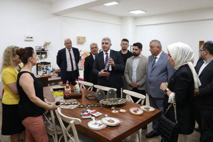 Vali Aslan “Ekonomimize De Önemli Katkılar Sağlıyor”