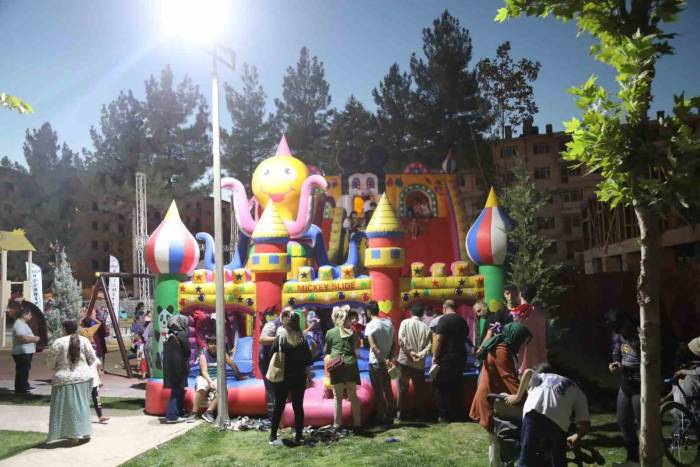 Elazığ’da Düzenlenen Etkinliklerde Çocuklar Doyasıya Eğlendi