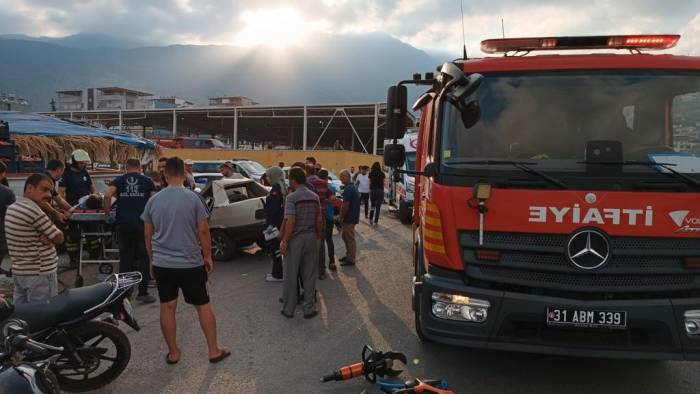 Hatay’da Zincirleme Kaza: 2 Yaralı