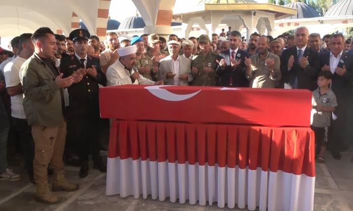 Şehit Erkan Selçuk Memleketi Muş’ta Son Yolculuğuna Uğurlandı