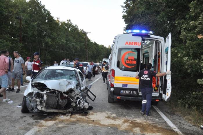 Tekirdağ’da Trafik Kazası: 1 Ölü, 2 Yaralı