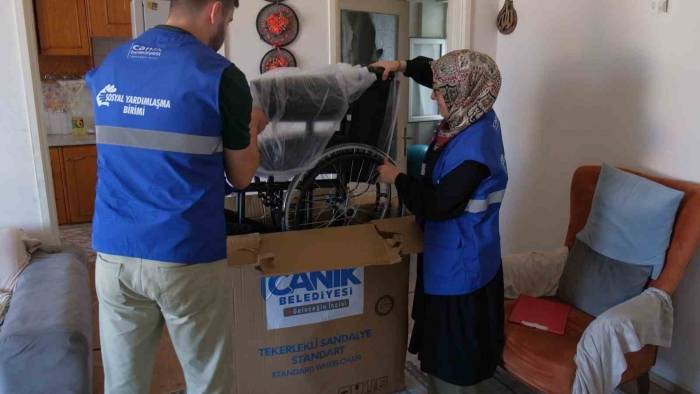 Canik’ten Engellilere Tekerlekli Sandalye