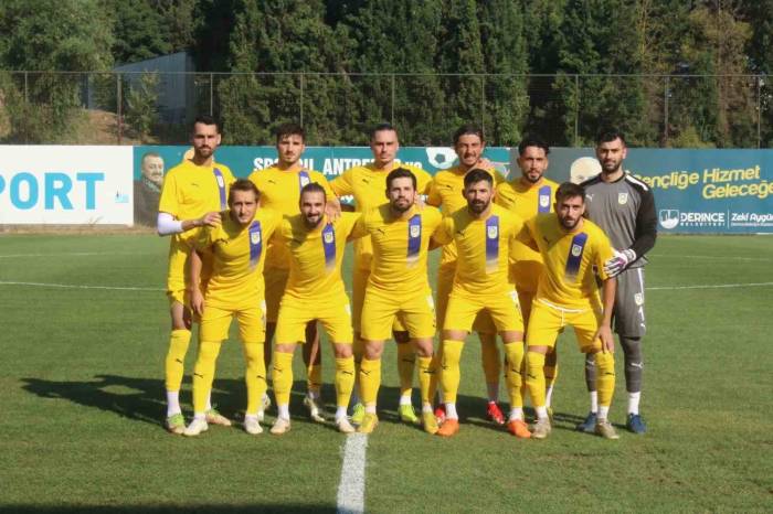 Tff 2. Lig: Belediye Derincespor: 1 - Sarıyer: 0