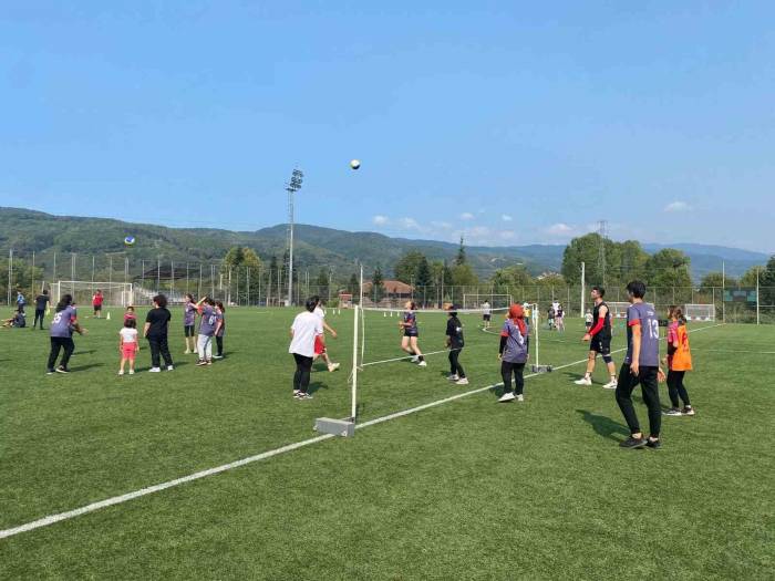 Hem Spor Yaptılar Hem Eğlendiler