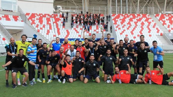 Menemen Fk, Sezona 3 Puanla Başladı