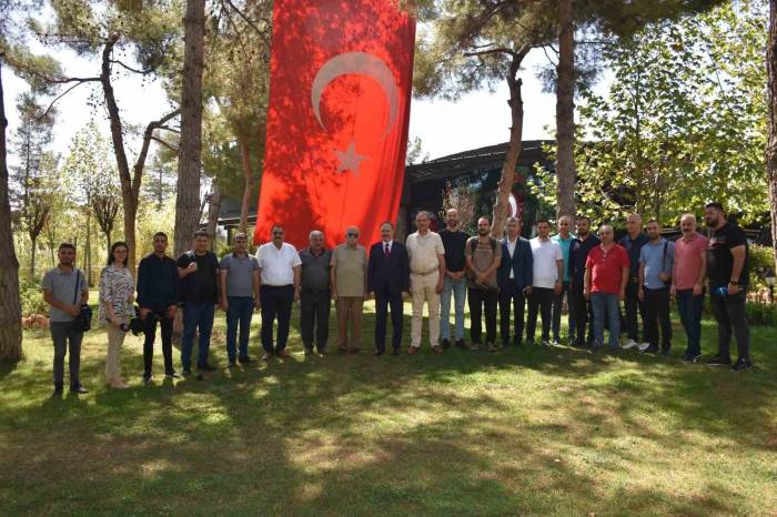 Siirt Valisi Kızılkaya Basın Mensuplarıyla Bir Araya Geldi