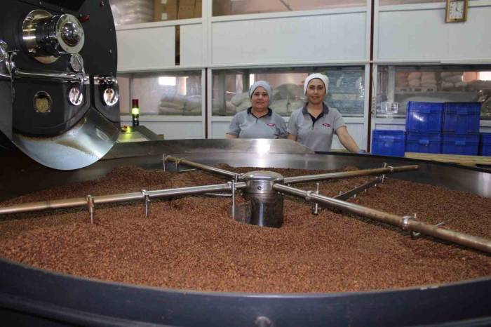 Türkler, Şartlar Ne Olursa Olsun Kahve Keyfinden Ödün Vermiyor