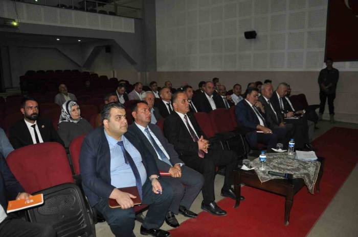 Kars Valisi Polat’tan Müzik Ve Spor Vurgusu