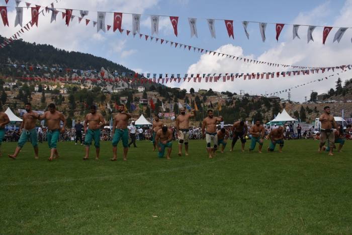 Mhp Lideri Devlet Bahçeli Güreş Ağası Olacak