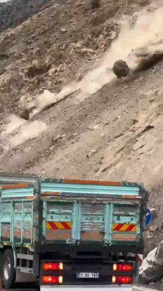 Artvin’de Heyelan Anı Kamerada