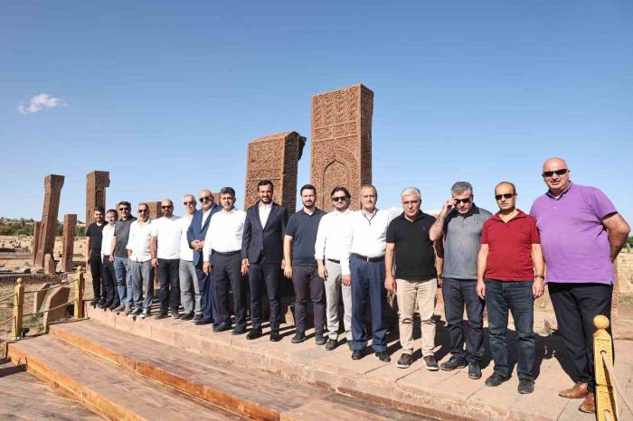 Bağcılar Belediye Başkanı Özdemir’den Bitlis Ziyareti