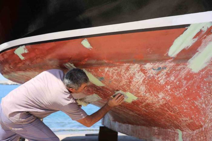 Balıkçılar “Vira Bismillah” Demek İçin Gün Sayıyor